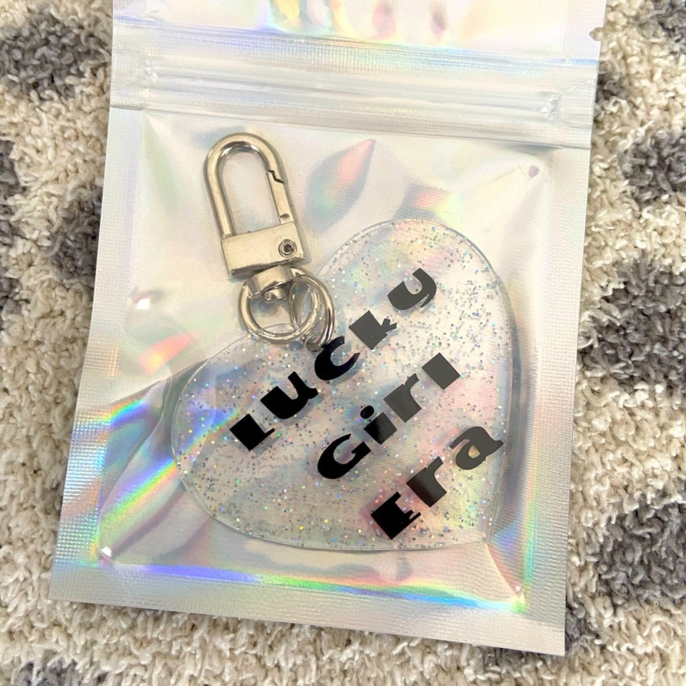 HANDMADE ACRYLIC HEART KEYCHAIN
